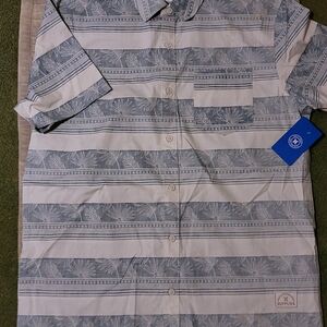 Hurley Gray and White Patterned Button Down Shirt